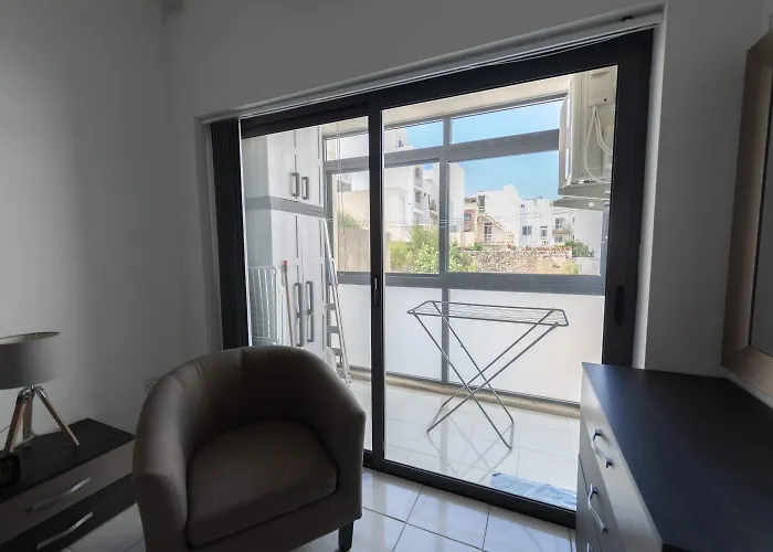 Seaside Escape דירה